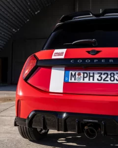 Detal MINI 1965 Victory Edition – oznaczenia i nawiązania do roku 1965